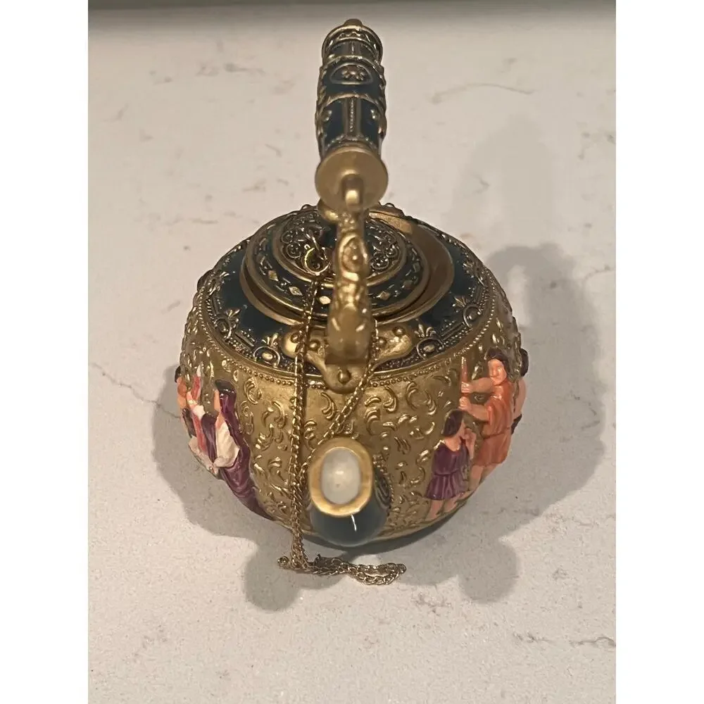 Nini vienna miniature